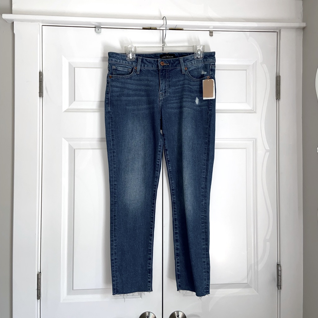 Lucky Brand Blue Jeans Frayed Ends